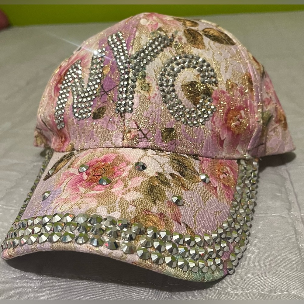 Hat one size